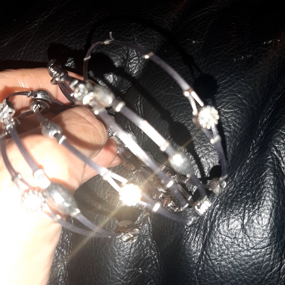 Multiple 4 - Wire & Clear Stone Bracelet 8" Silver - Picture 5 of 8
